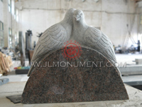 Bird Carving Monument